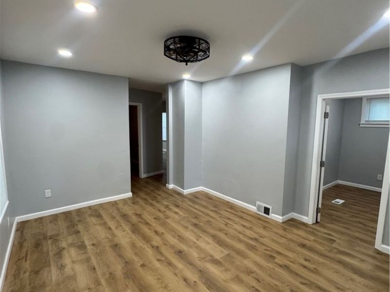 2168 W 81st Street, Cleveland, OH 44102 Photo 11