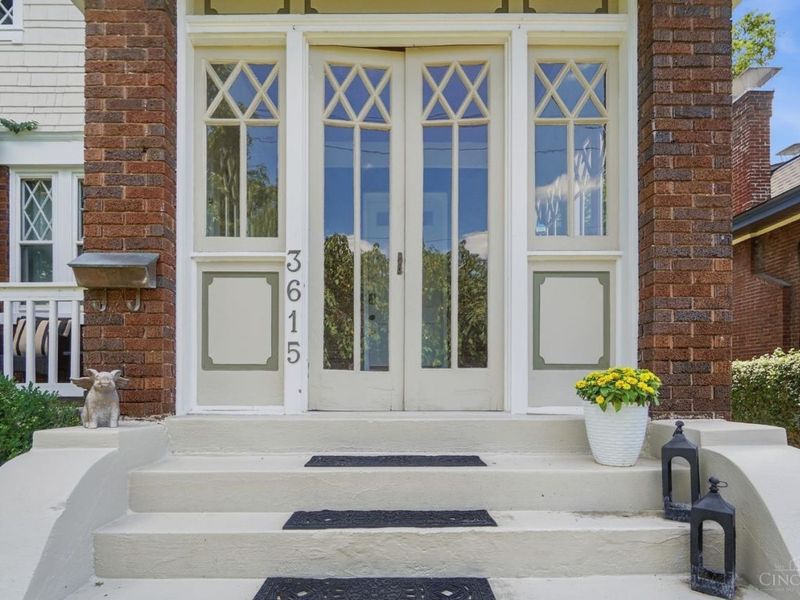 3615 Erie Avenue, Cincinnati, OH 45208 Photo 4