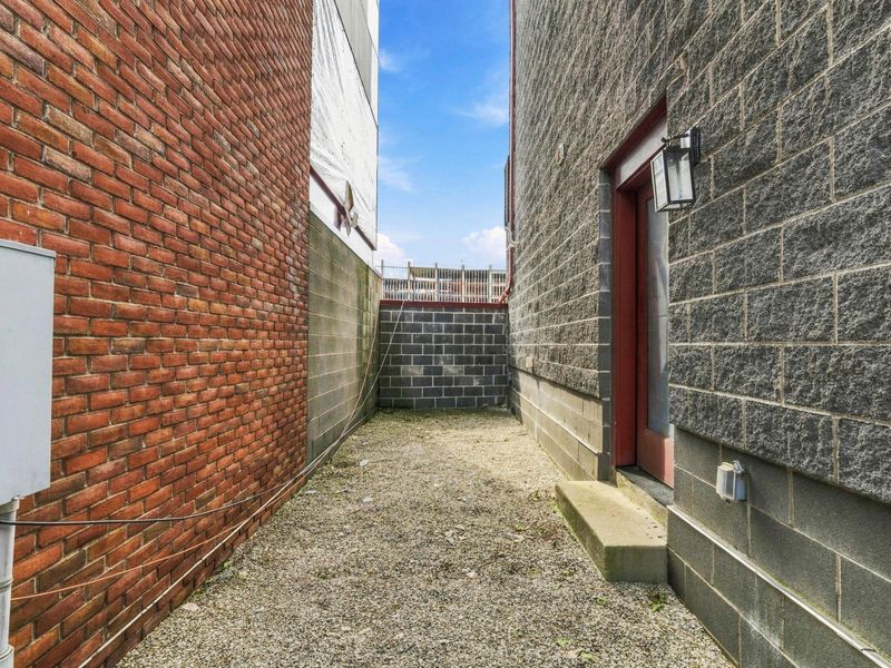 75 E Russell Street, Columbus, OH 43215 Photo 20