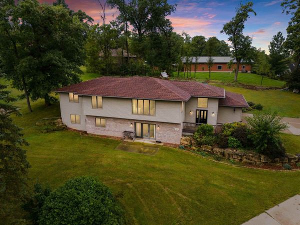 675 Pyrite Road, Platteville, WI 53818