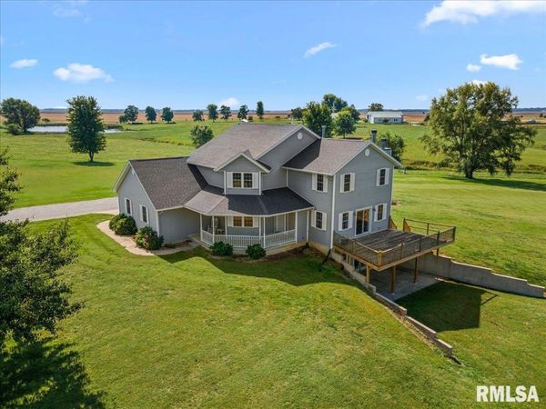 320 TIMBER RIDGE Road, Mechanicsburg, IL 62545
