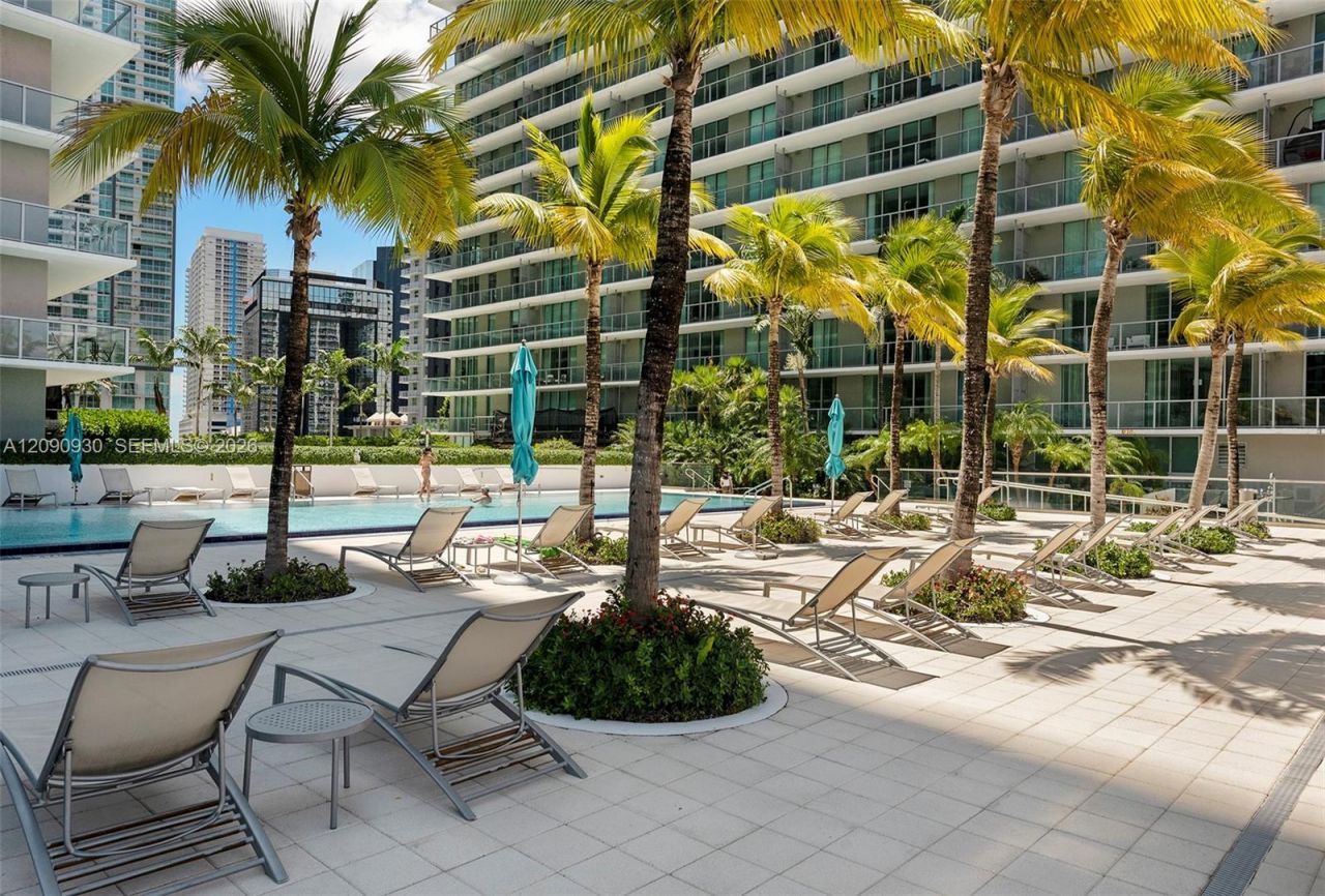 79 SW 12 St , Unit 1202-S, Miami, FL 33130 Photo