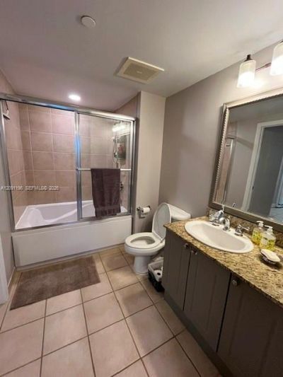 19501 W Country Club Dr, Unit 302, Aventura, FL 33180 Photo