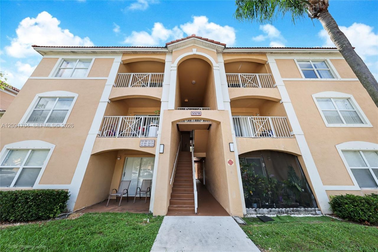 5570 NW 61st St , Unit 930, Coconut Creek, FL 33073 Main Photo