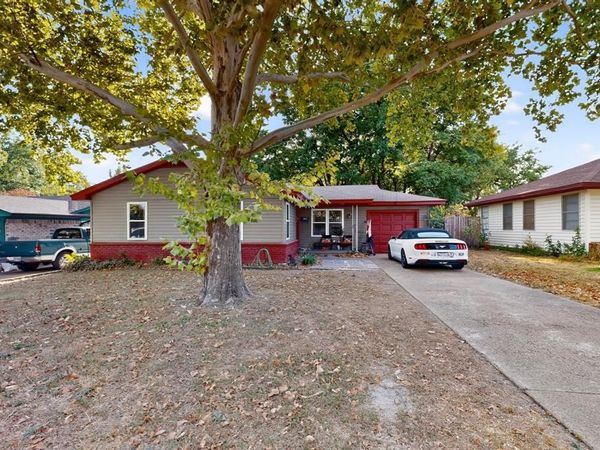 551 Dawson Drive, Duncanville, TX 75116