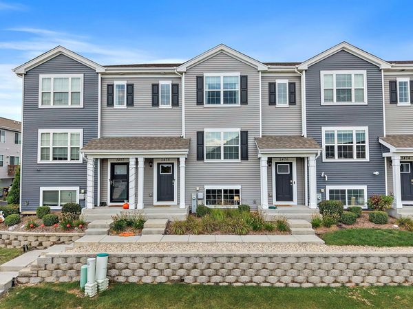 2478 Bella Drive , Pingree Grove, IL 60140
