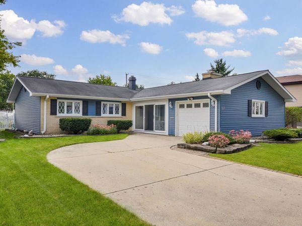 337 W Edson Place , Lombard, IL 60148