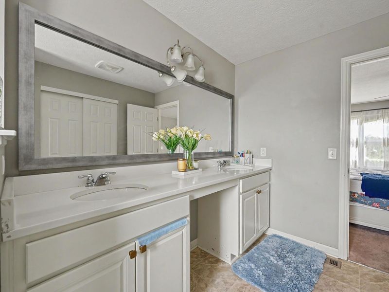 3084 Howler Lane, Columbus, OH 43231 Photo 32