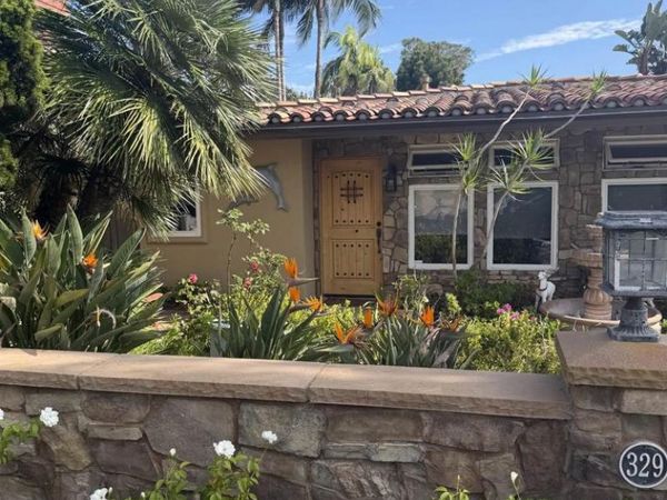 325 Eighth St, Del Mar, CA 92014