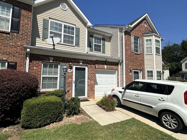 2746 Rocky Court, Atlanta, GA 30349