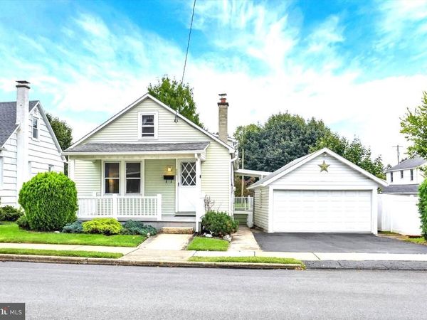 433 W KELLER STREET, MECHANICSBURG, PA 17055