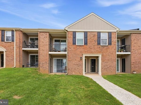 26 WINGATE COURT, Unit 113 U-26, BLUE BELL, PA 19422