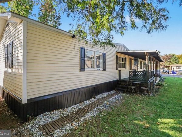 319 BAHAMA CIRCLE, CARLISLE, PA 17015