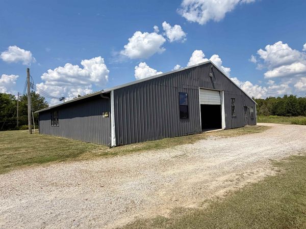 364 RIDGE RD, Guys, TN 38339