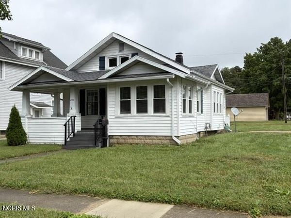 492 N Washington Street , Tiffin, OH 44883