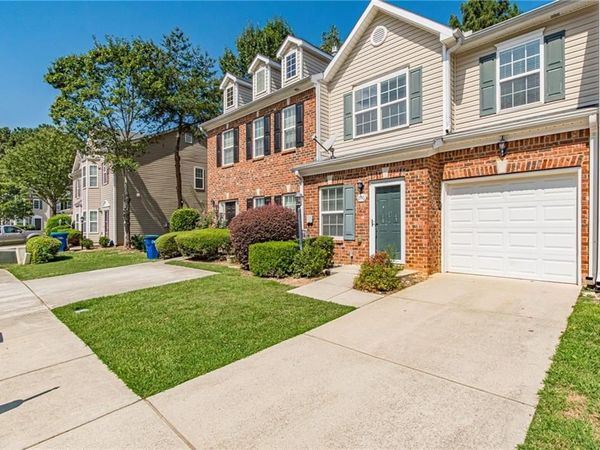 2746 Rocky Court, Atlanta, GA 30349