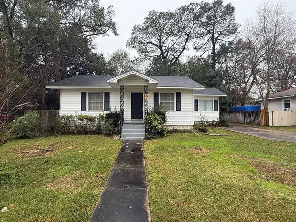 120 Paris Avenue , Mobile, AL 36606