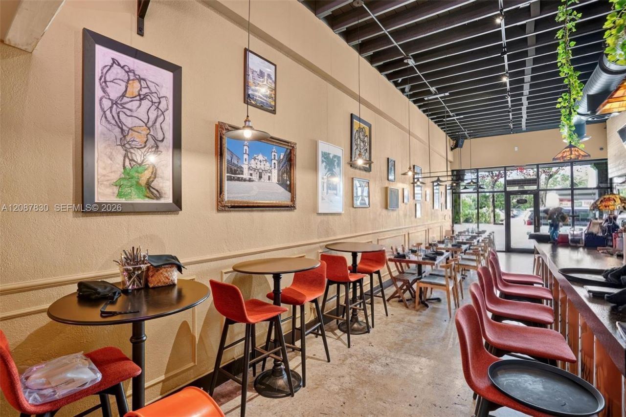 Restaurant Opportunity In The Heart Of Little Hava, Miami, FL 33135 Photo