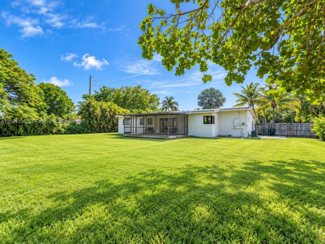 9401 SW 82nd Ave , Miami, FL 33156 Photo
