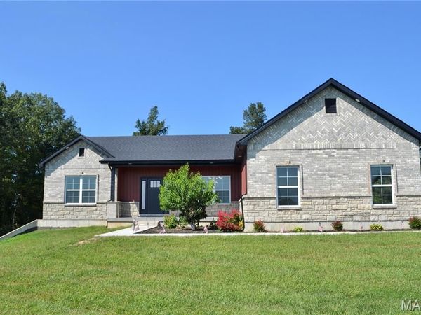 3525 Weatherby Lane , Farmington, MO 63640
