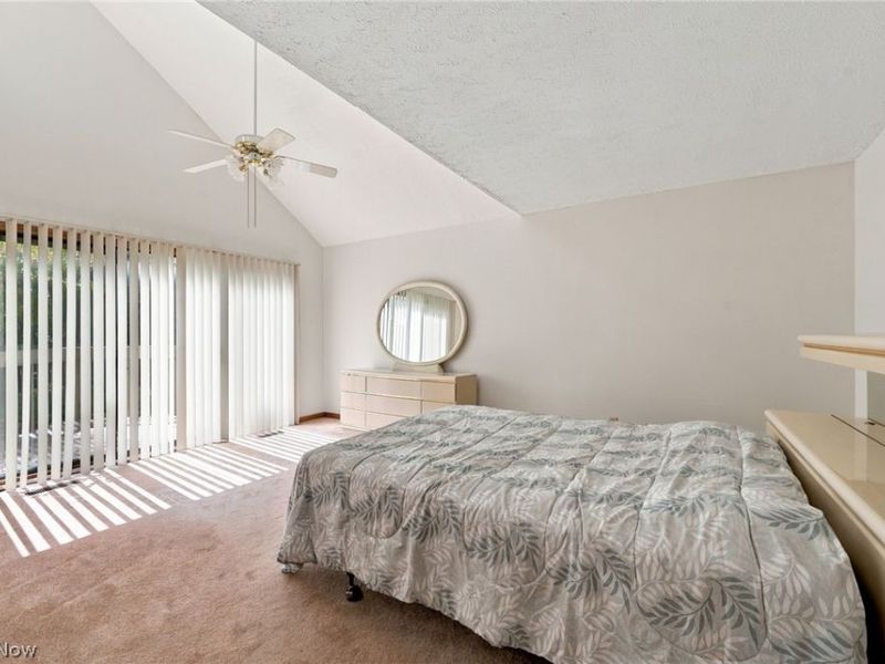 68 Starboard Circle, Green, OH 44319 Photo 12