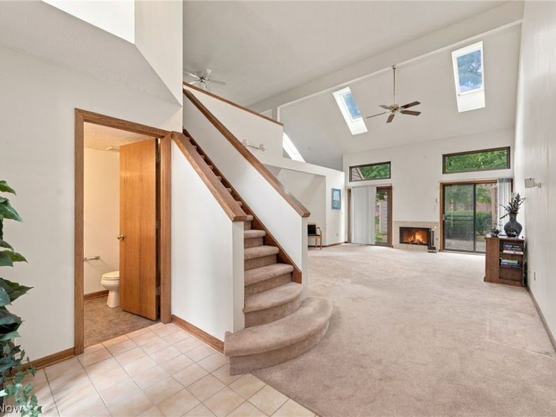 68 Starboard Circle, Green, OH 44319 Photo 4
