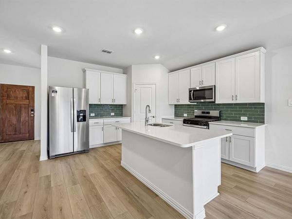 2608 Nicole Drive , Denton, TX 76208