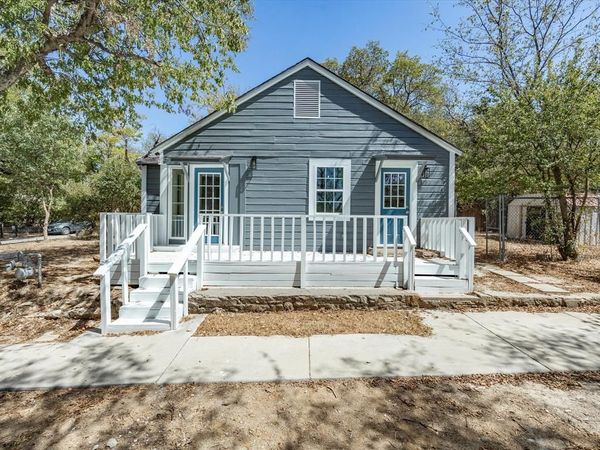 6933 Hatch Road, Lake Worth, TX 76135