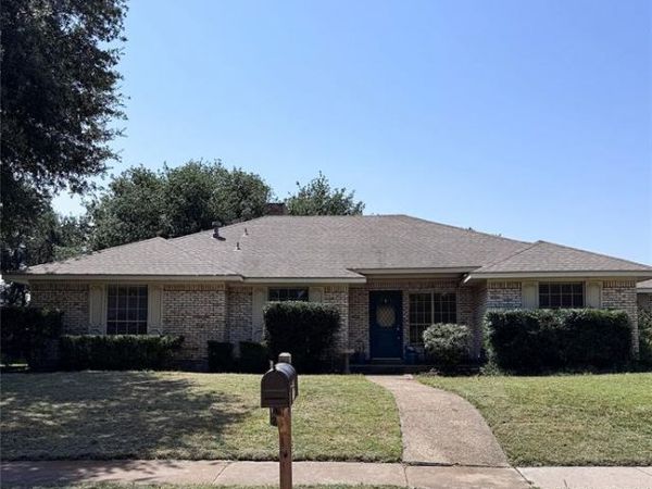 2308 Cliffside Drive , Plano, TX 75023