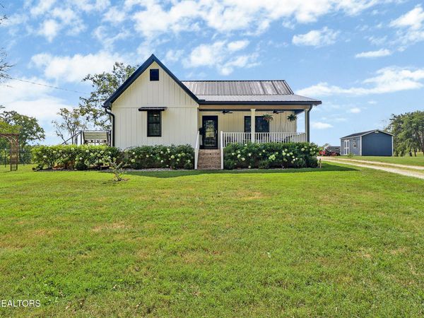 3854 Rugby Pike, Allardt, TN 38504