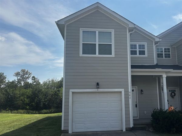 542 Village Creek Drive, Bowling Green, KY 42101