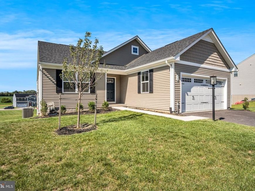 34 Summerfield Drive, Hanover, PA 17331 Main Photo