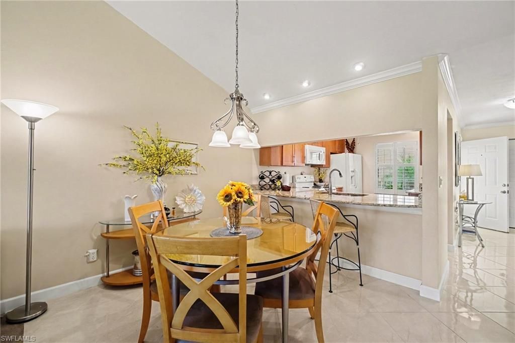 2680 Kings Lake Blvd, Unit 201, Naples, FL 34112 Photo