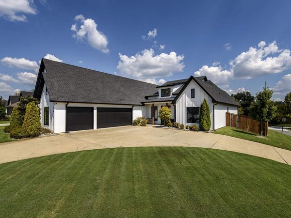 7412 Northwood Drive, Benton, AR 72019