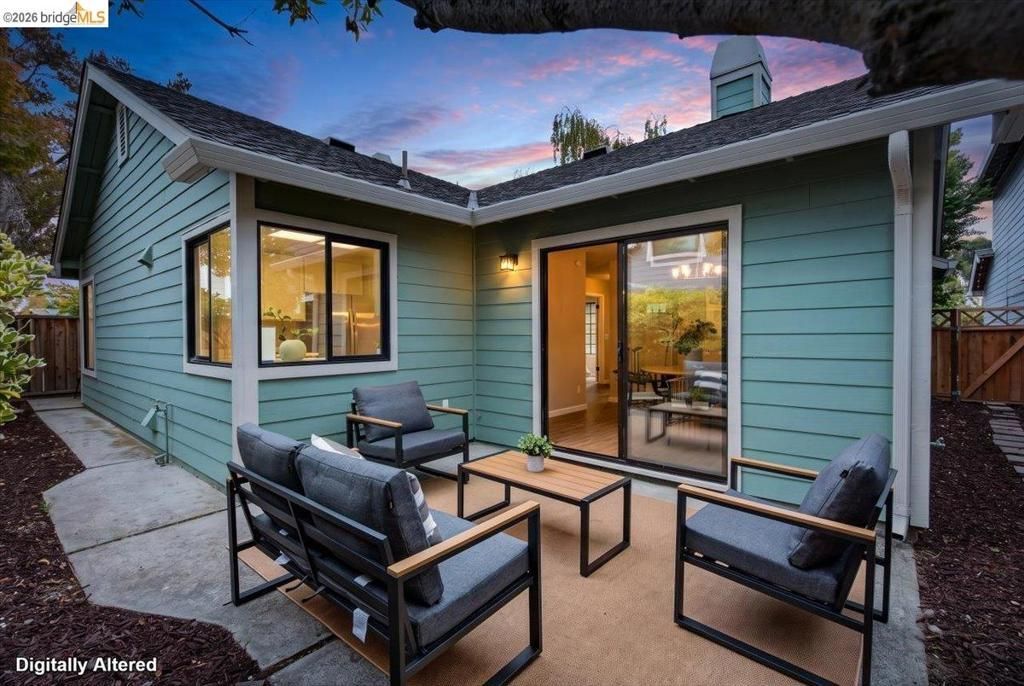 29 Captains Dr, Alameda, CA 94502 Main Photo