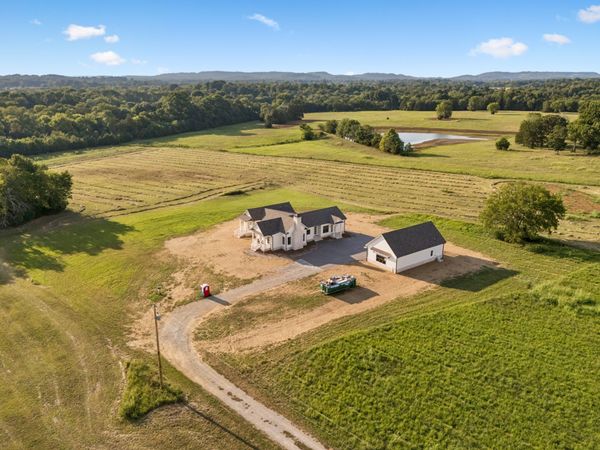 4718 Eagleville Pike , Chapel Hill, TN 37034