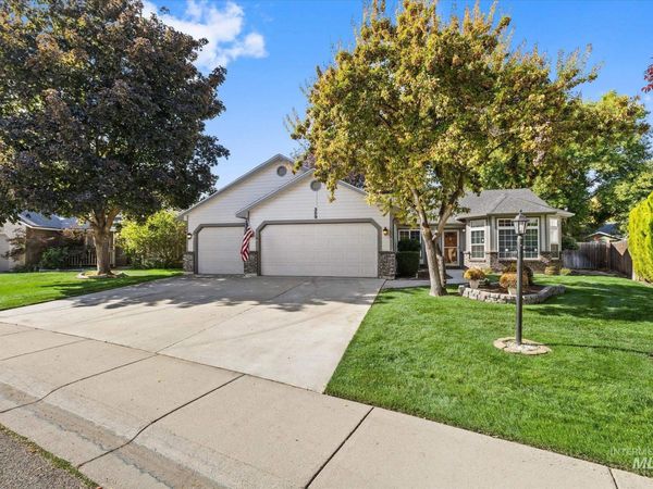 359 S Thoreau Way, Boise, ID 83709