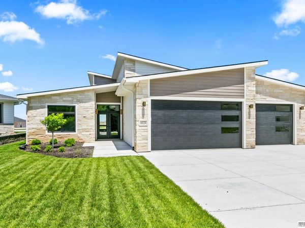 6026 N 280th Circle, Valley, NE 68064