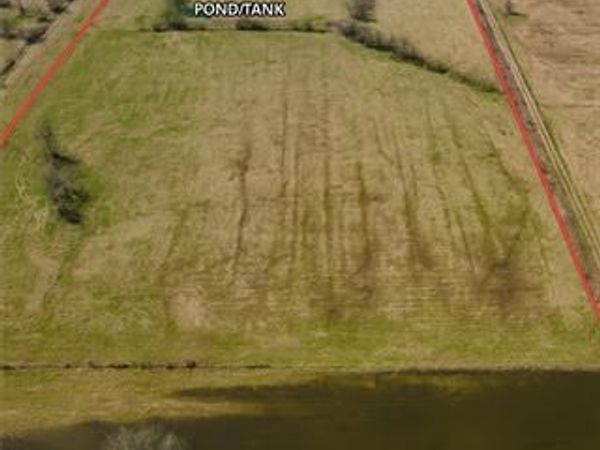 7236 E Acorn , Atoka, OK 74525