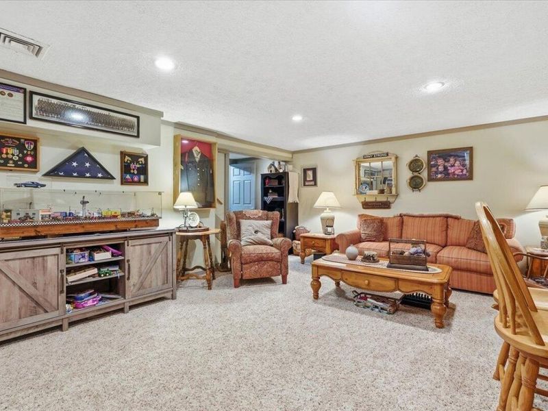 623 E Main Street , Loudonville, OH 44842 Photo 37