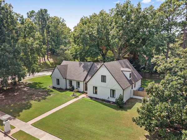 2575 OVERLOOK DR, Germantown, TN 38138