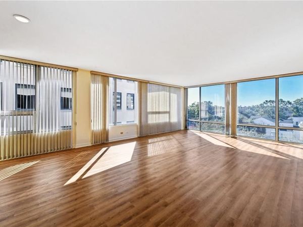 2100 ST CHARLES Avenue , Unit 5C, New Orleans, LA 70130