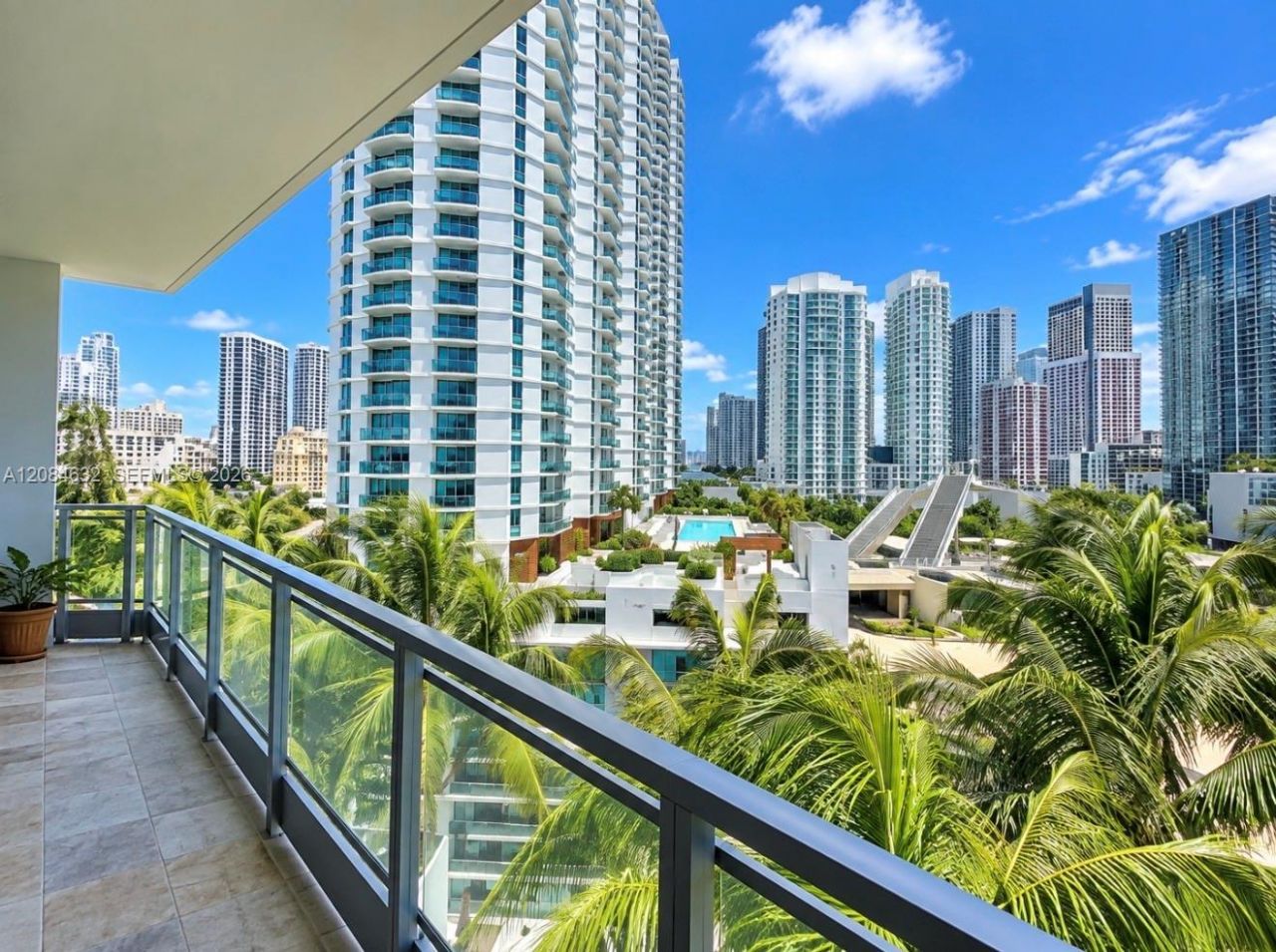 90 SW 3rd St, Unit 1403, Miami, FL 33130 Photo