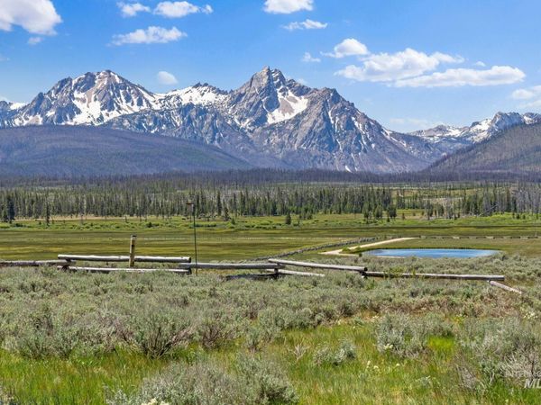 2425 Cow Camp Rd, Stanley, ID 83278