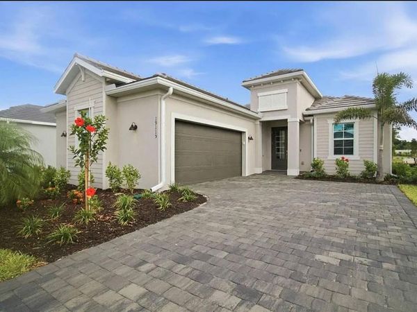 19115 CHERRYSTONE WAY , LAKEWOOD RANCH, FL 34211