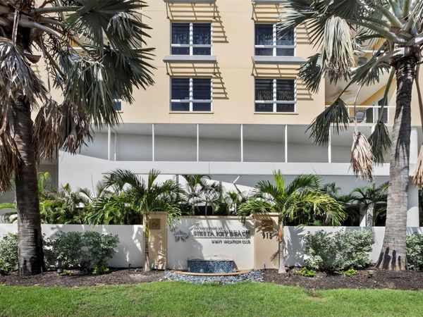 915 SEASIDE DRIVE, Unit 310, SARASOTA, FL 34242