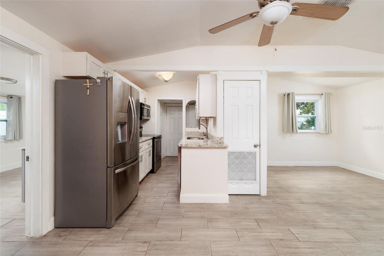1903 30th Avenue N, Saint Petersburg, FL 33713 Photo