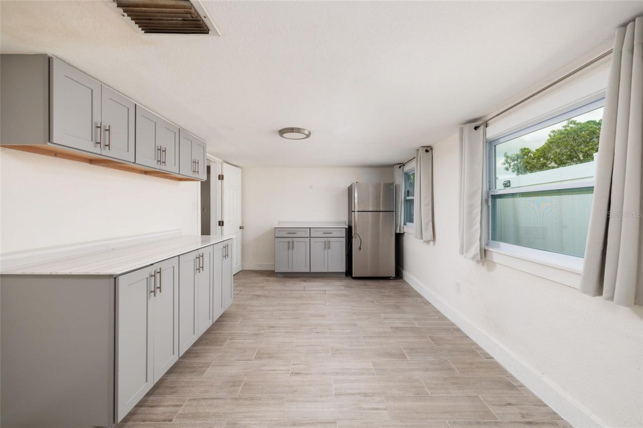 1903 30th Avenue N, Saint Petersburg, FL 33713 Photo