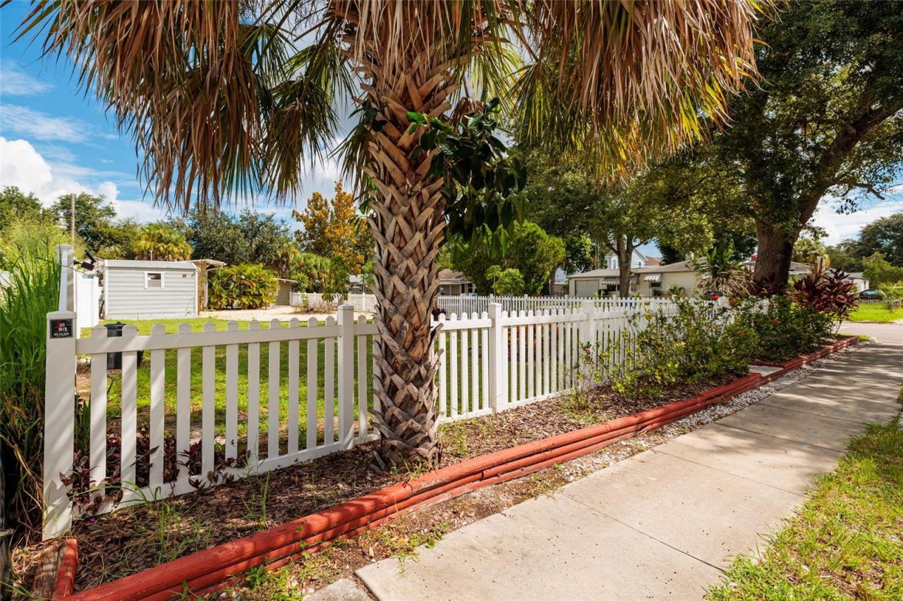 1903 30th Avenue N, Saint Petersburg, FL 33713 Photo