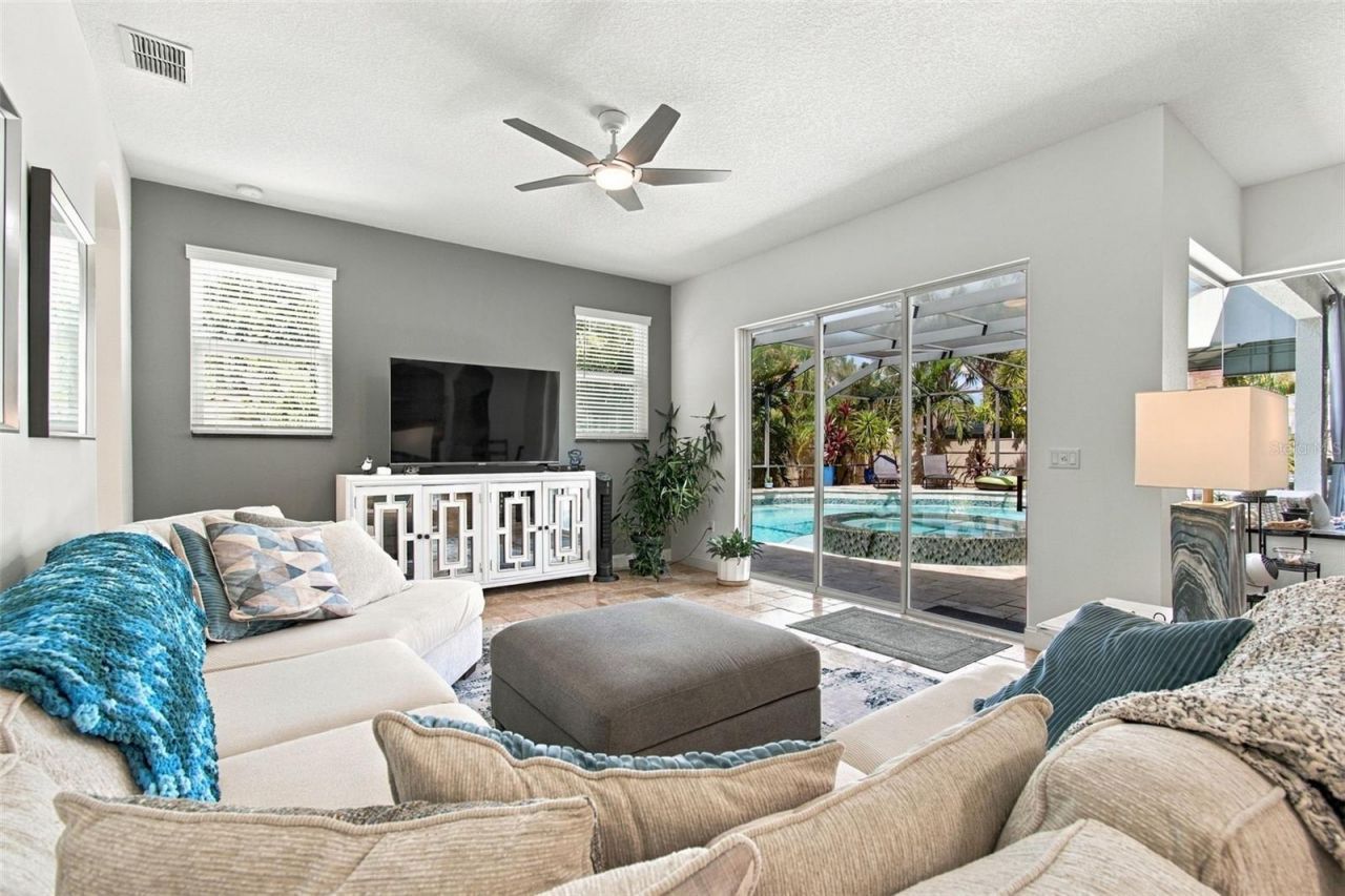 2501 Bay Field Court, Holiday, FL 34691 Photo